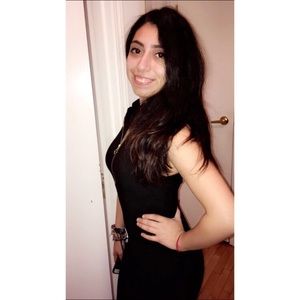 Meet your Posher, Vanessa